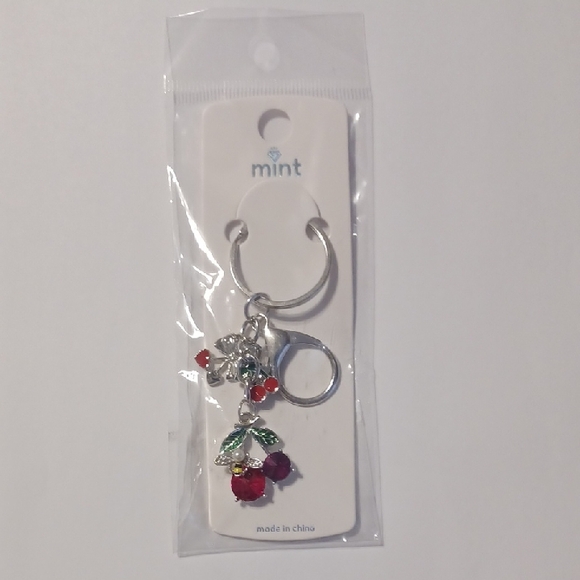 Mint Accessories - Cherry/Heart/Bee Keychain
